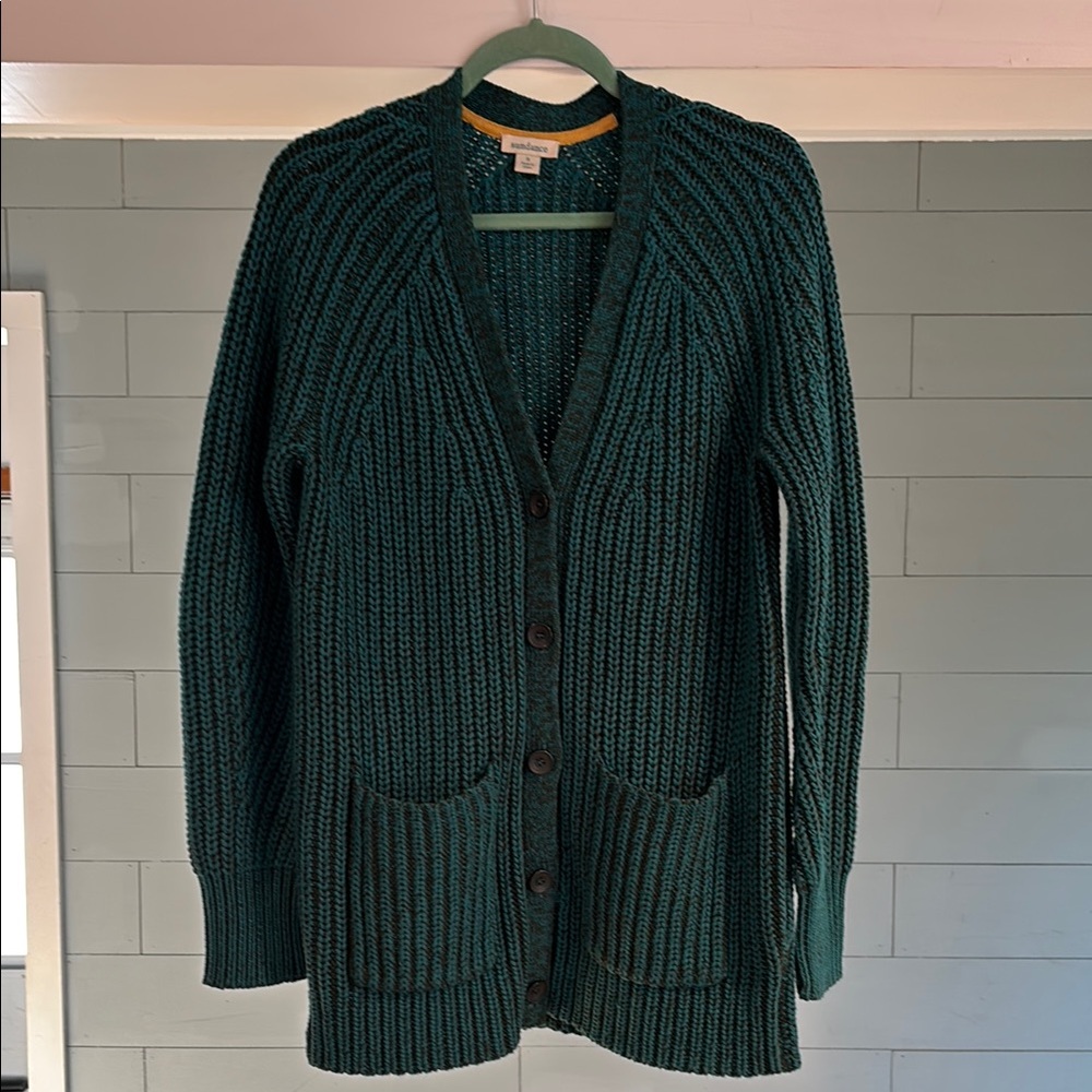 Sundance Green Cardigan Sweater with Ribbed Knit and‎ V-Neck